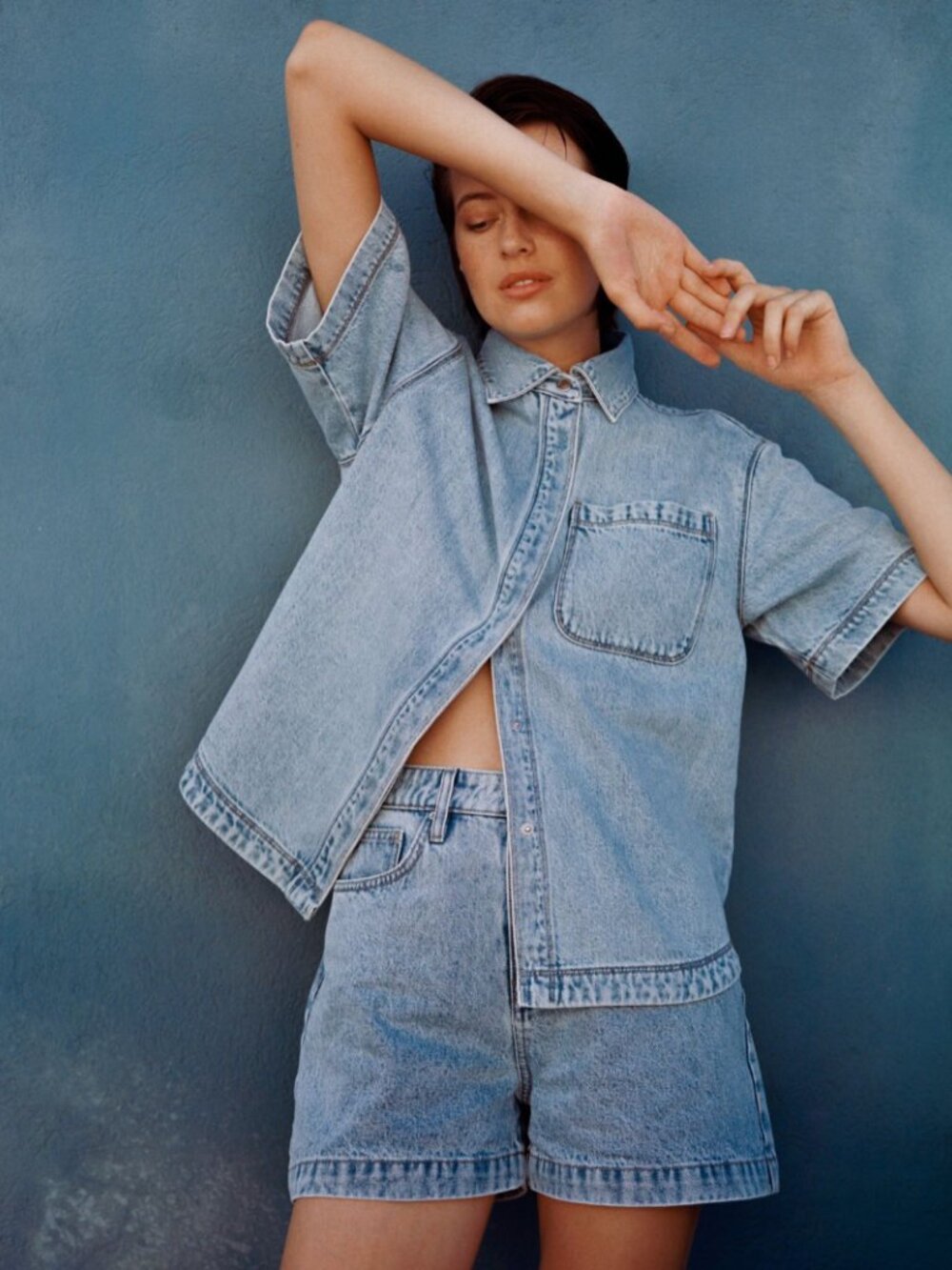 Assembly Label Womens Boxy Denim Short Light Stone